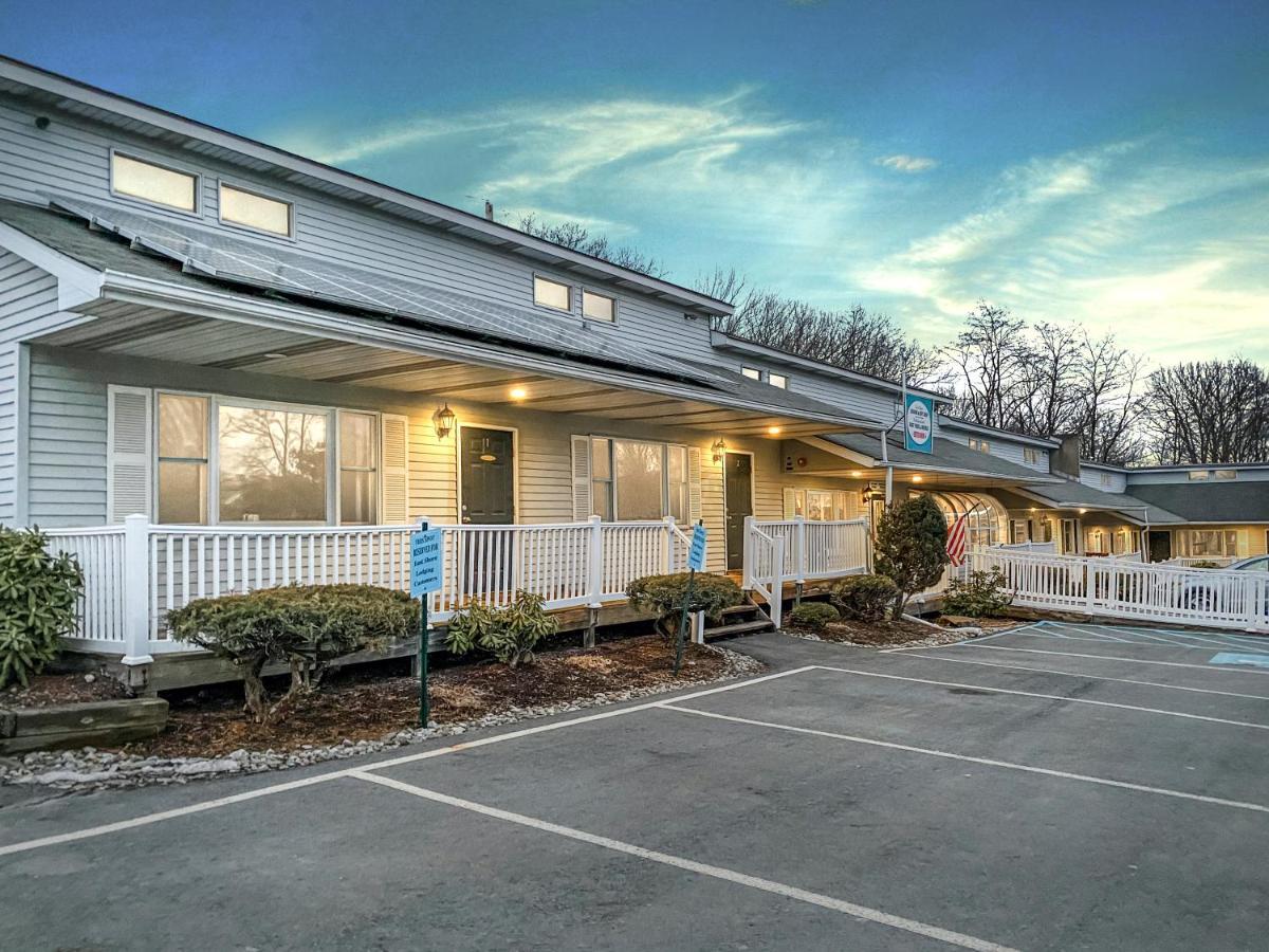 East Shore Lodging Hawley ภายนอก รูปภาพ