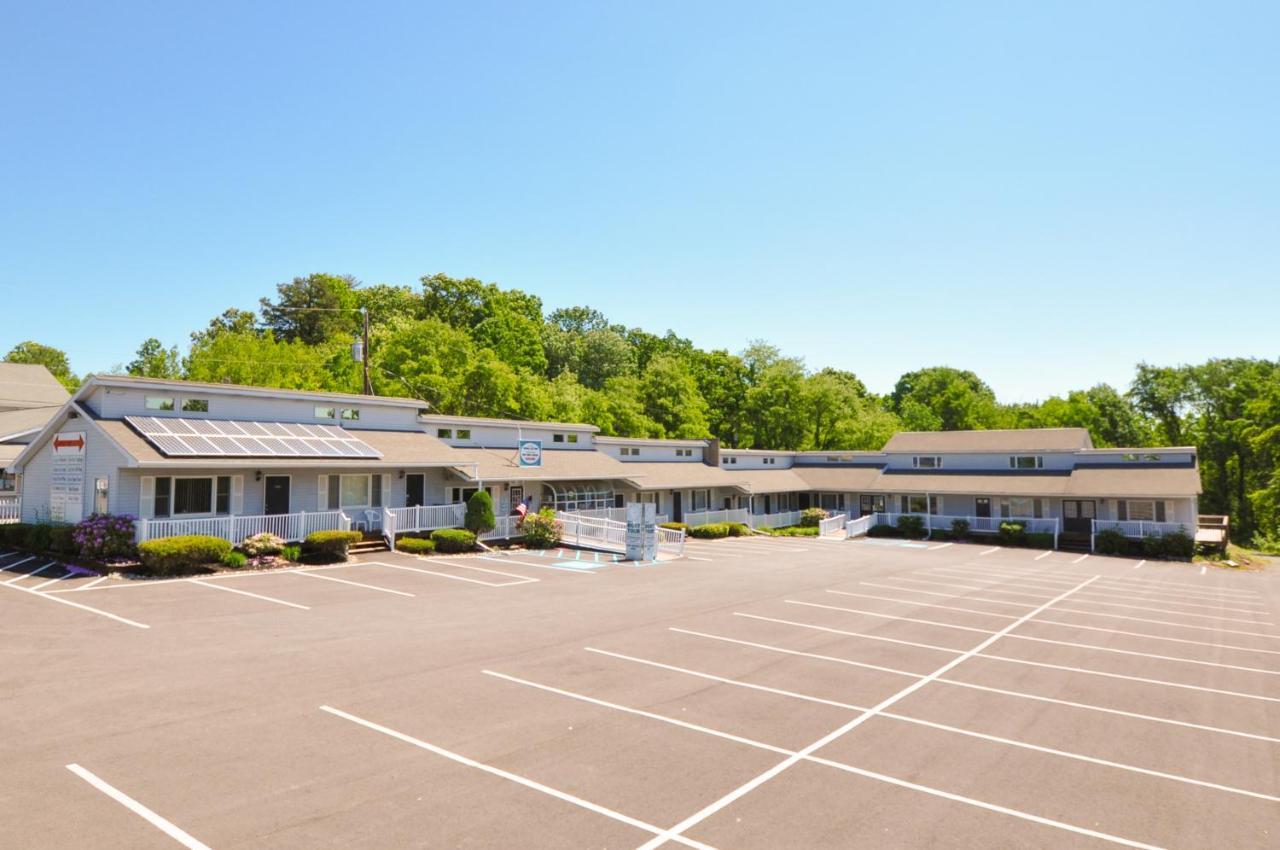 East Shore Lodging Hawley ภายนอก รูปภาพ